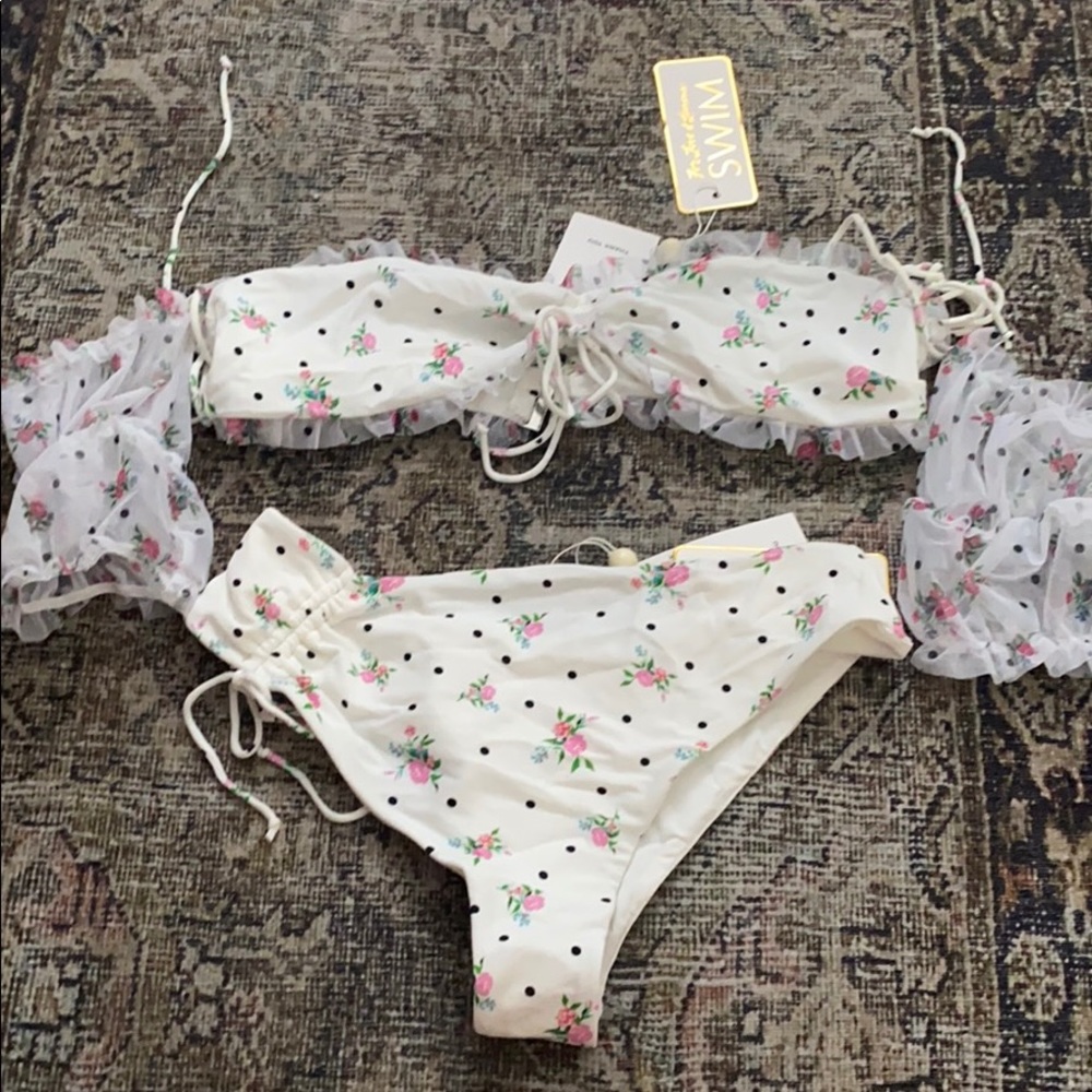 For love and lemons swimsuit